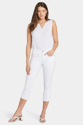 Ami Skinny Capri Jeans In Petite - Optic White