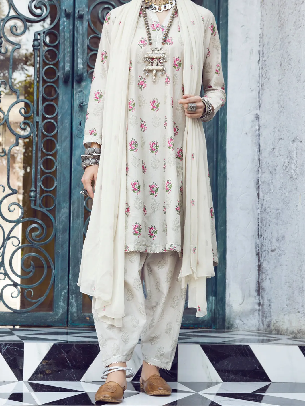 Beige Lawn 3 Piece Stitched - ALP-3PS-1297