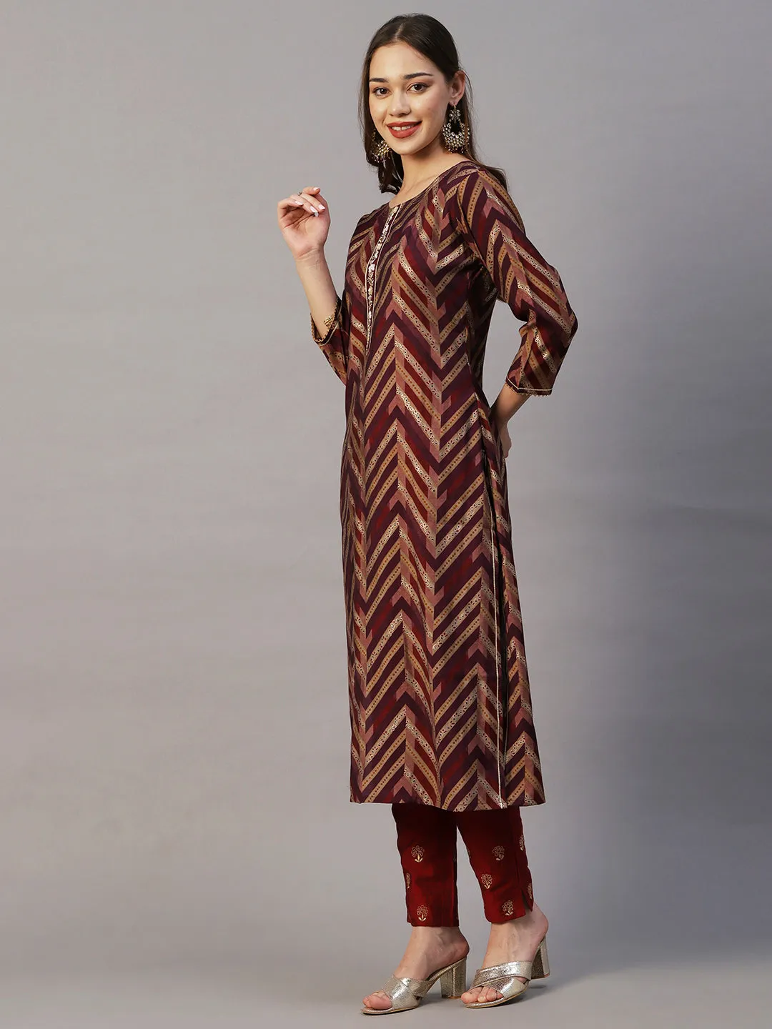 Chevron & Ethnic Foil Printed Zardozi Embroidered Kurta - Burgundy & Mauve