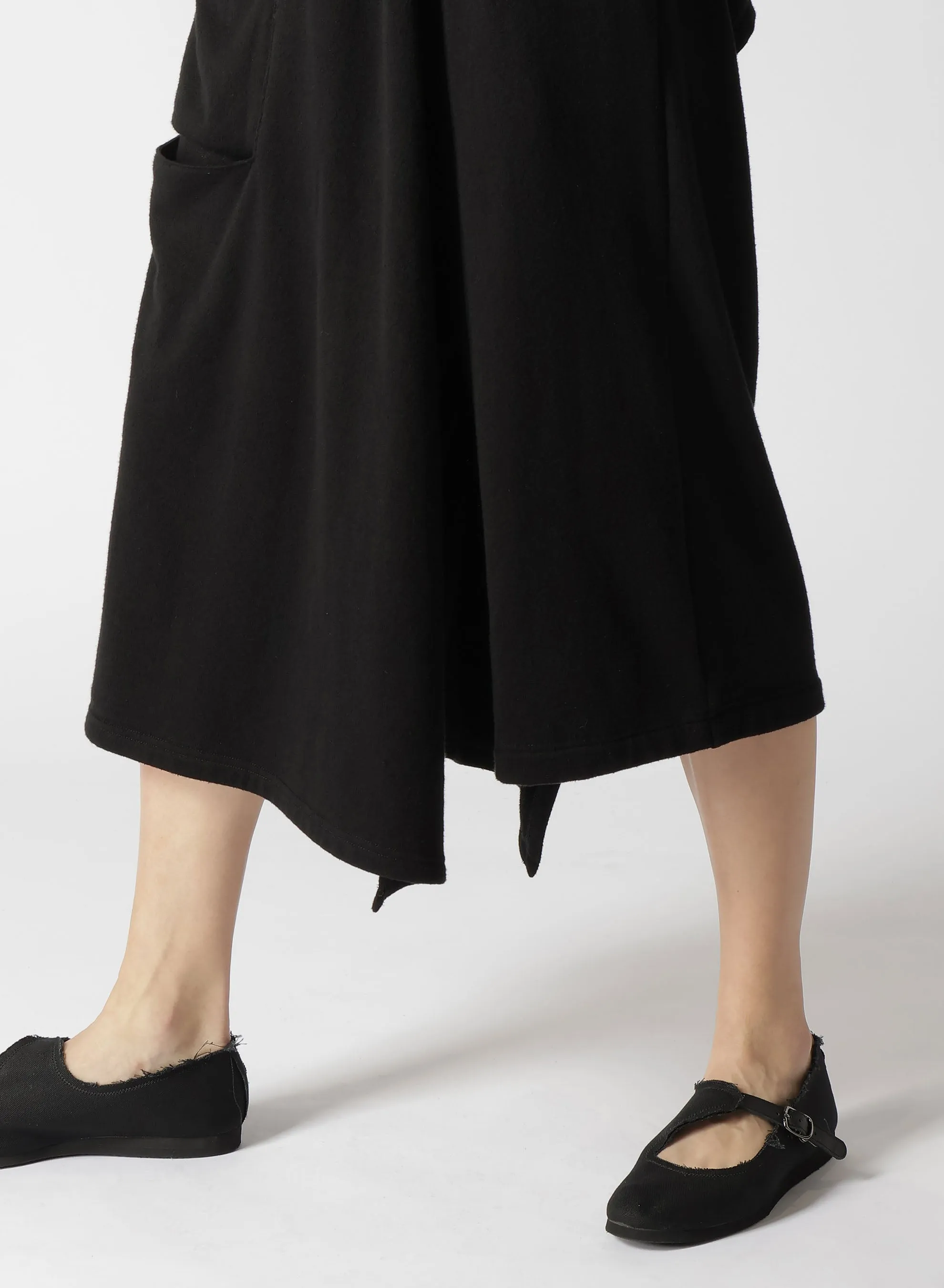 SUPIMA COTTON PILE POCKET DETAIL SKIRT